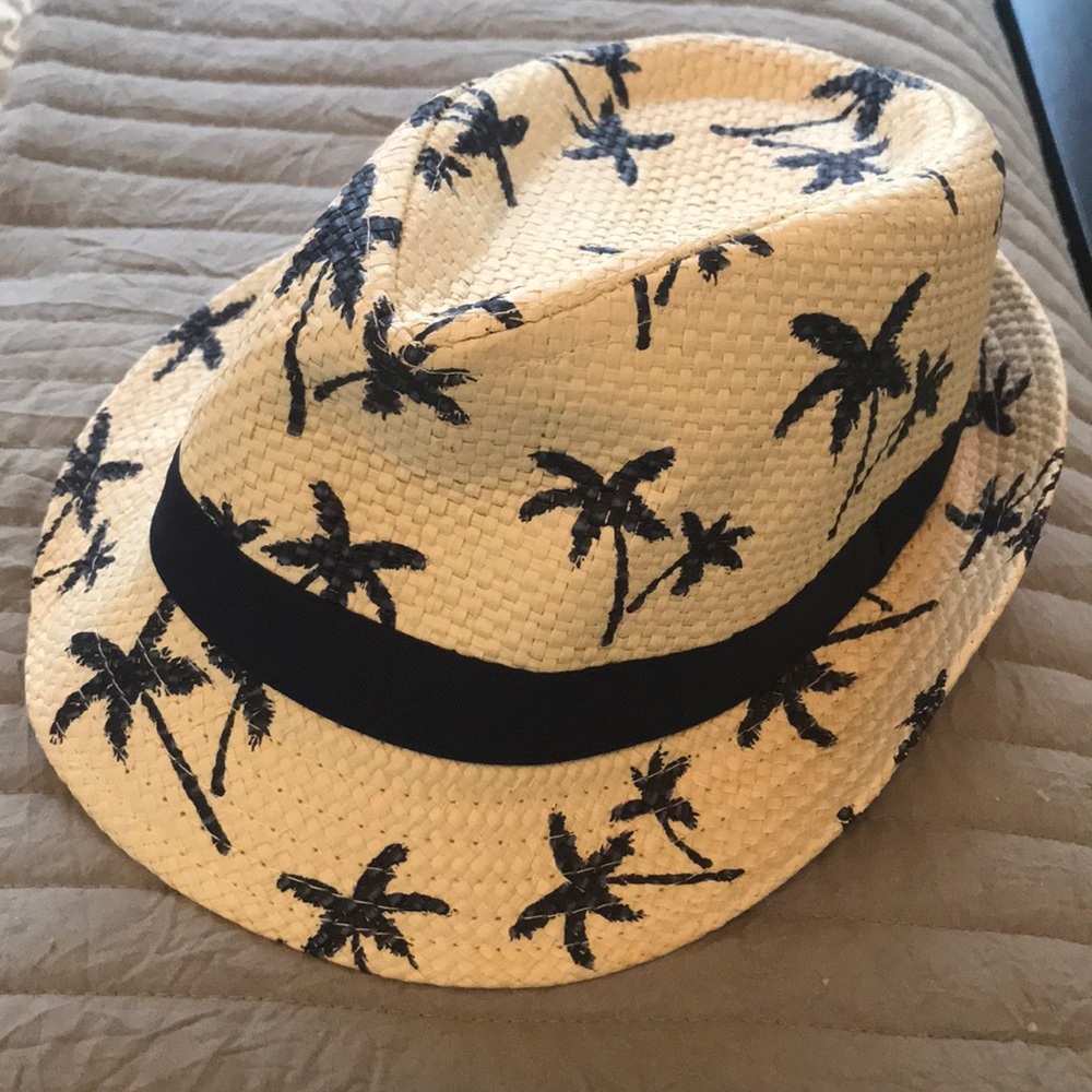 Palm tree hat